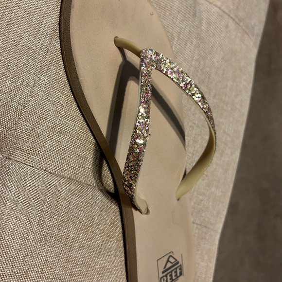 Reef Gold Glitter/Sparkle Womens Stargazer Size 8 Flip Flops - Picture 5 of 6